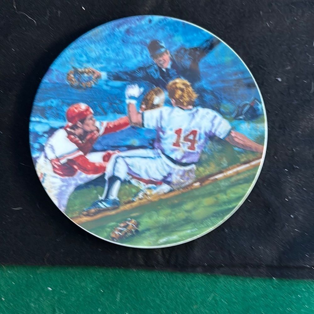 Avon Moments of Victory Vintage Baseball Collector’s Plate Signed Ray Cara